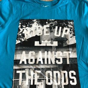 Men’s Nike shirt bundle